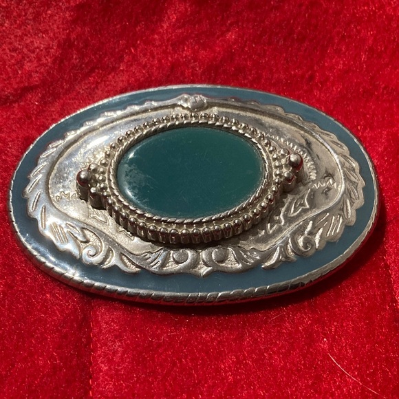 Jewelry - Vintage Style Silver-Tone Teal Oval belt buckle